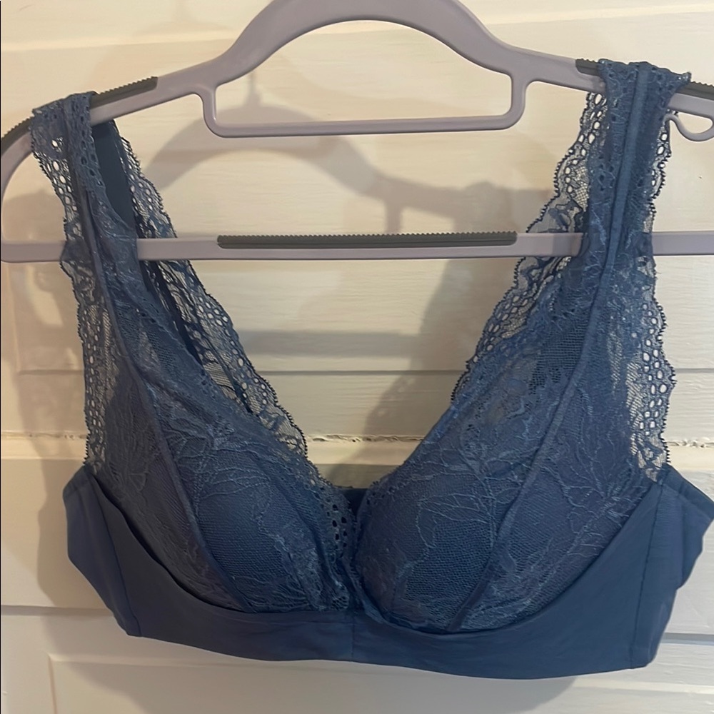 Lace Trim Blue Underwire Bra 38B